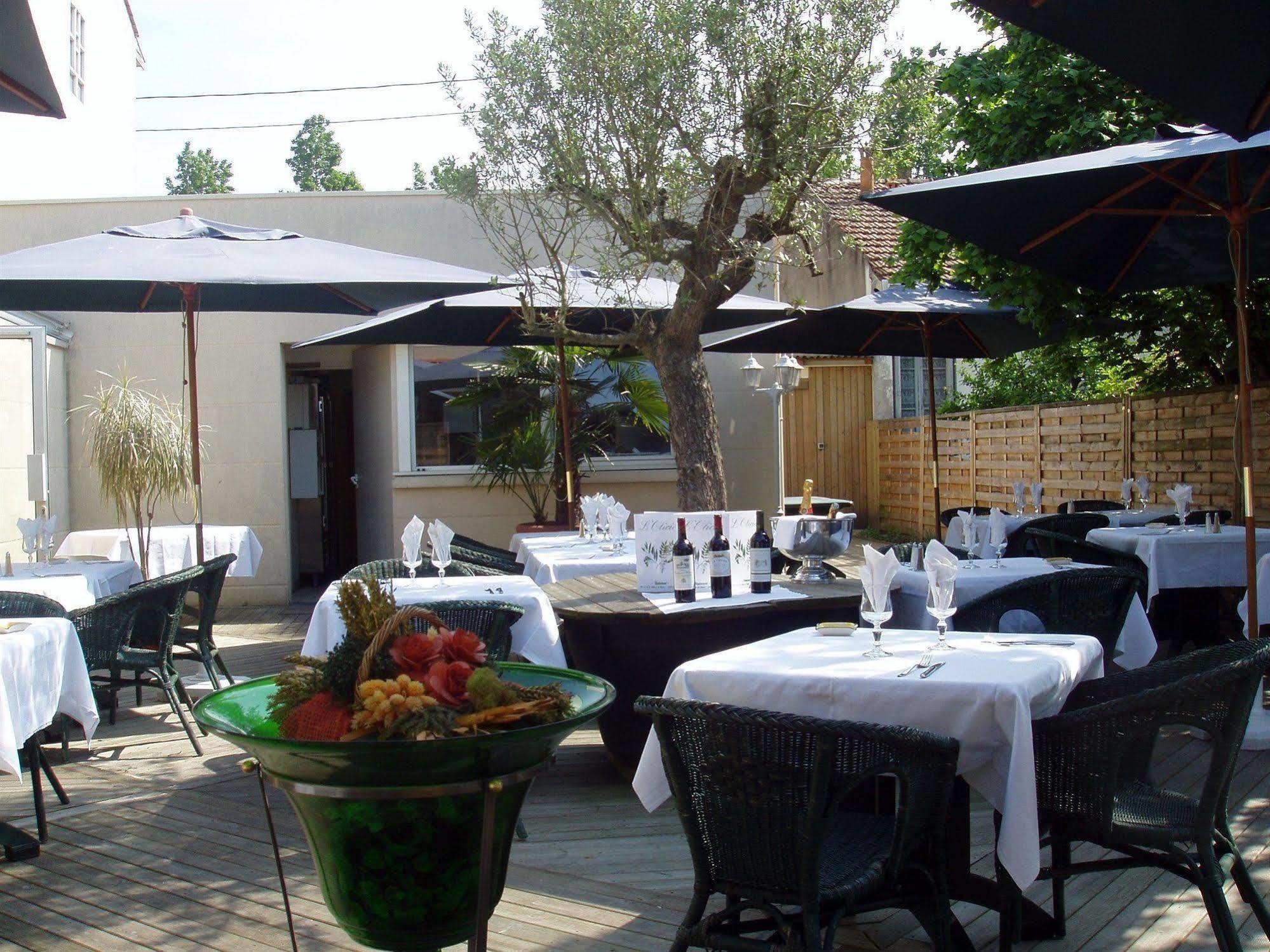 Inter-Hotel Bordeaux Meriadeck Alton Restaurant photo